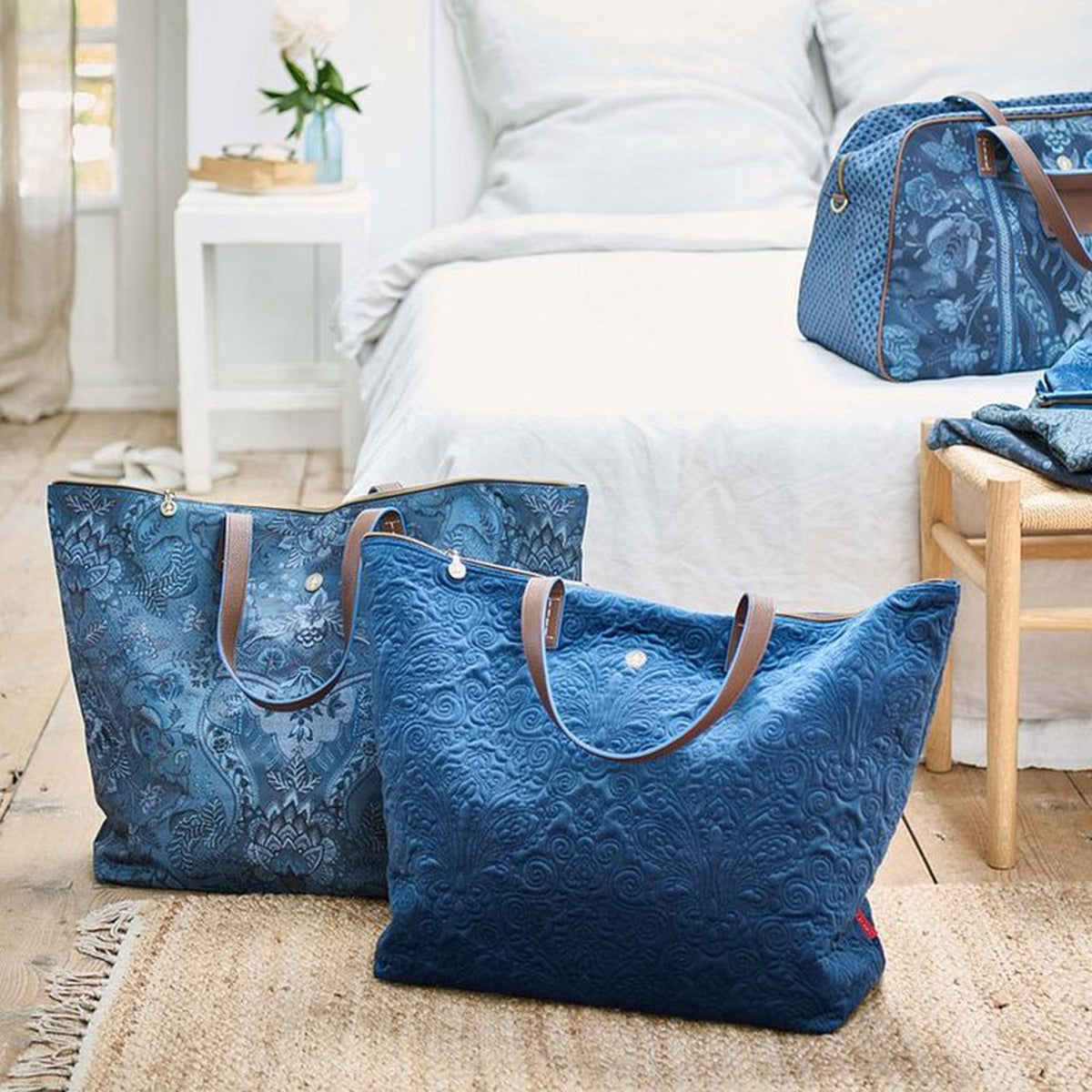 Tragetasche "Velvet Quiltey Days" - 66x20x44cm (Blau)