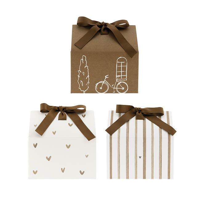Geschenkbox "Hearts" - 13,5x17,5 cm (Braun)