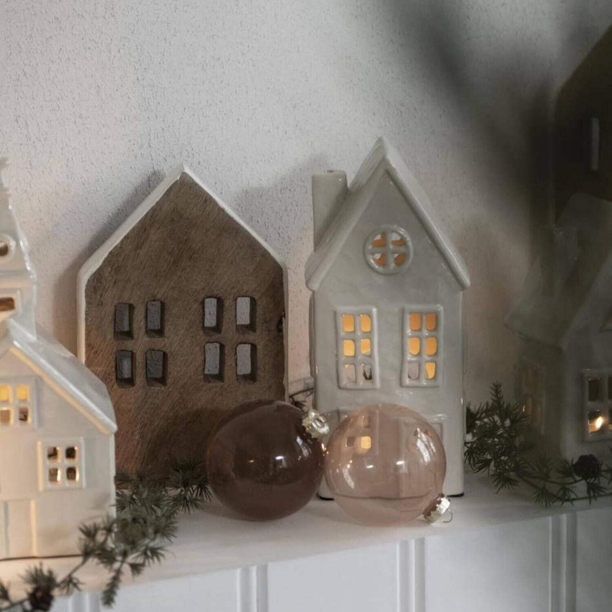 Weihnachtskugel für Tannenbaum - 8x8 cm (Braun)