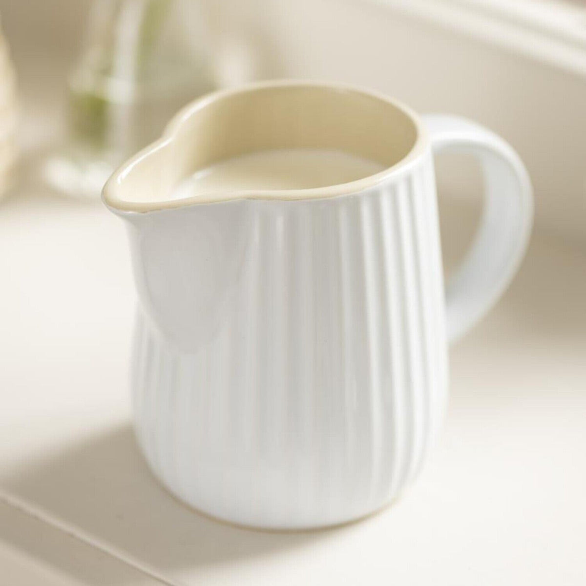 Milch- und Sahnekännchen "Mynte" (Pure White)