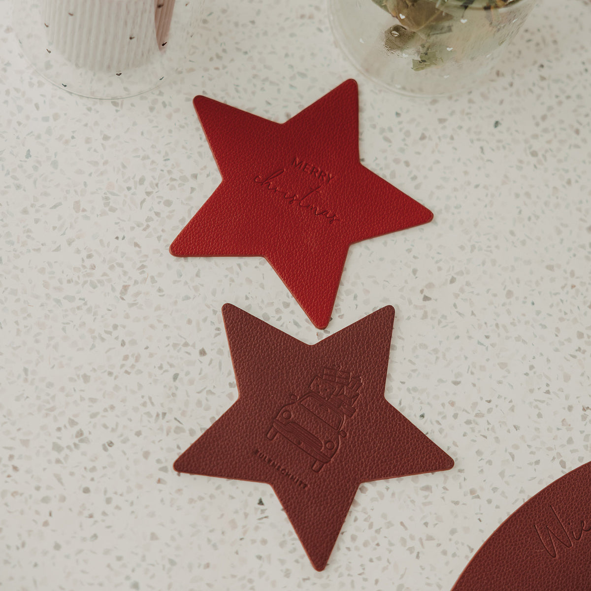 Wendbare Untersetzer "Sternform - Merry Christmas" im 2er Set (Rot)