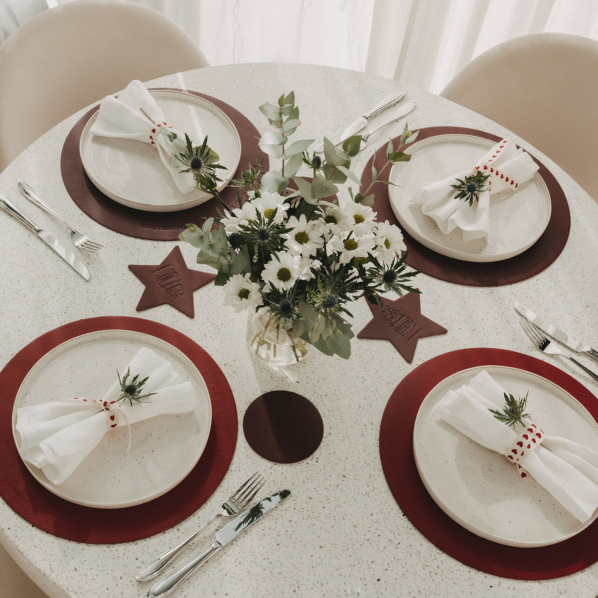 Wendbare Untersetzer "Sternform - Merry Christmas" im 2er Set (Rot)