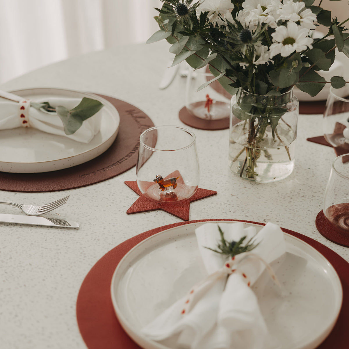 Wendbare Untersetzer "Sternform - Merry Christmas" im 2er Set (Rot)