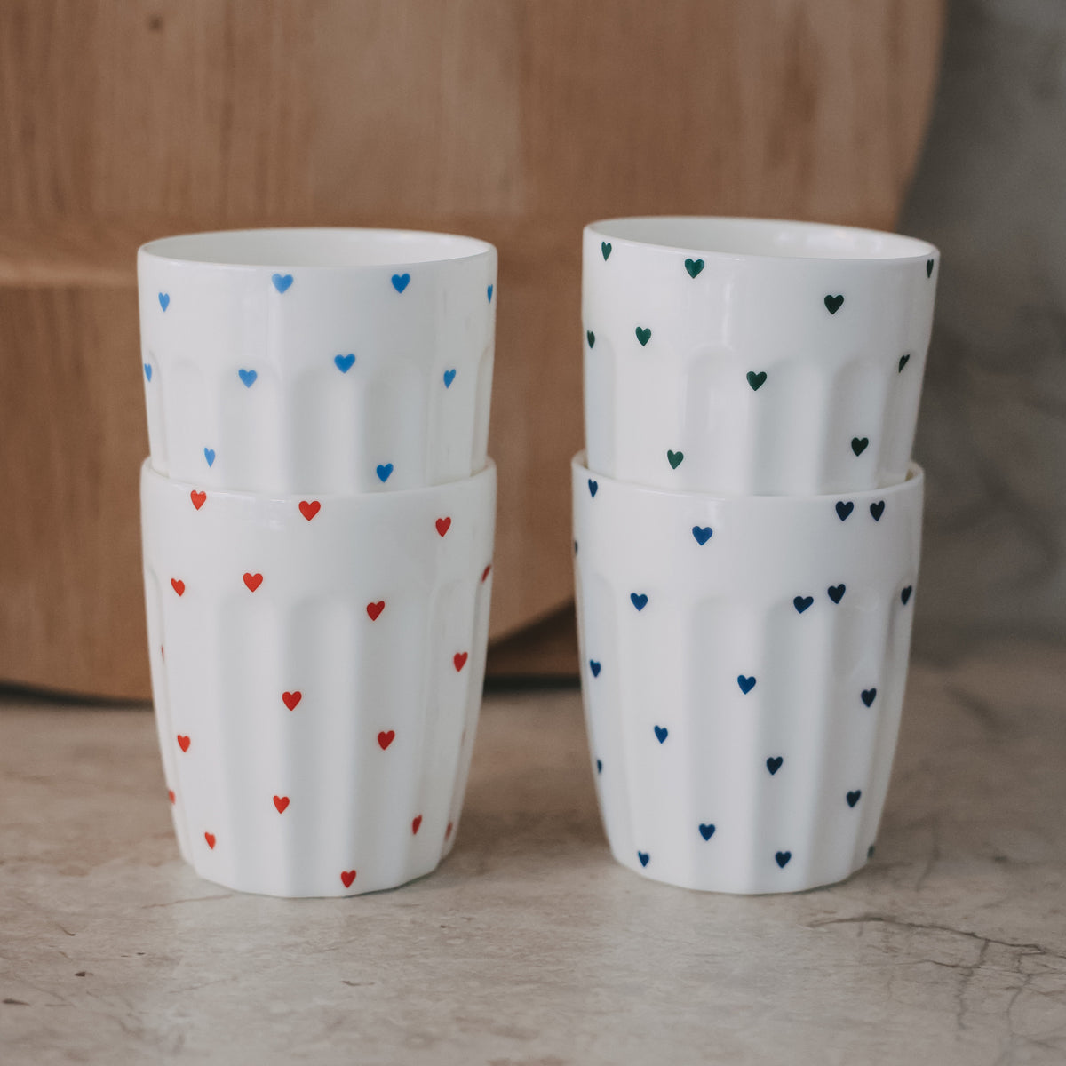 Becher "Kleine Herzen" (Grün)