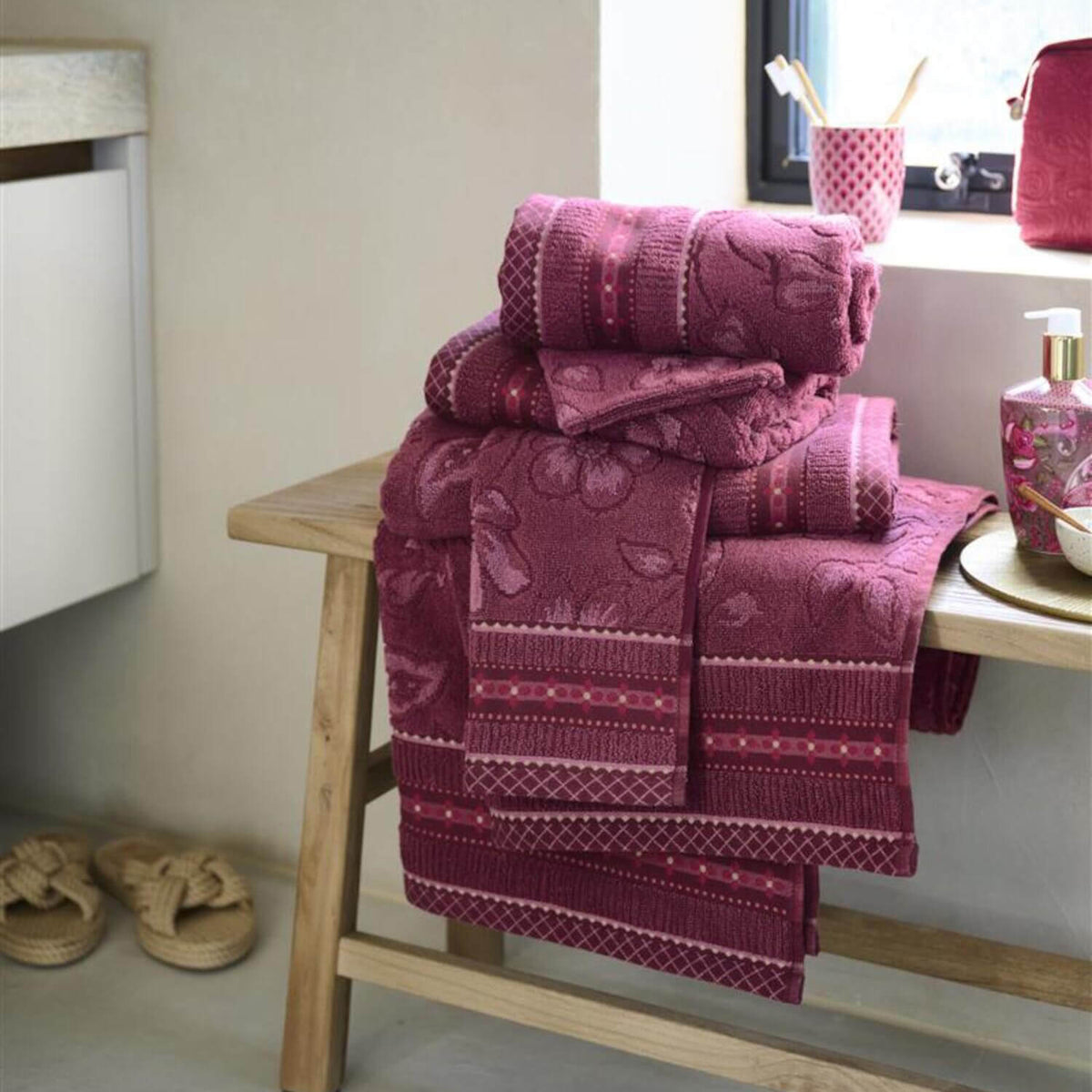Gästehandtuch "Jasmin Jacquard" - 16x22 cm (Dark Pink)