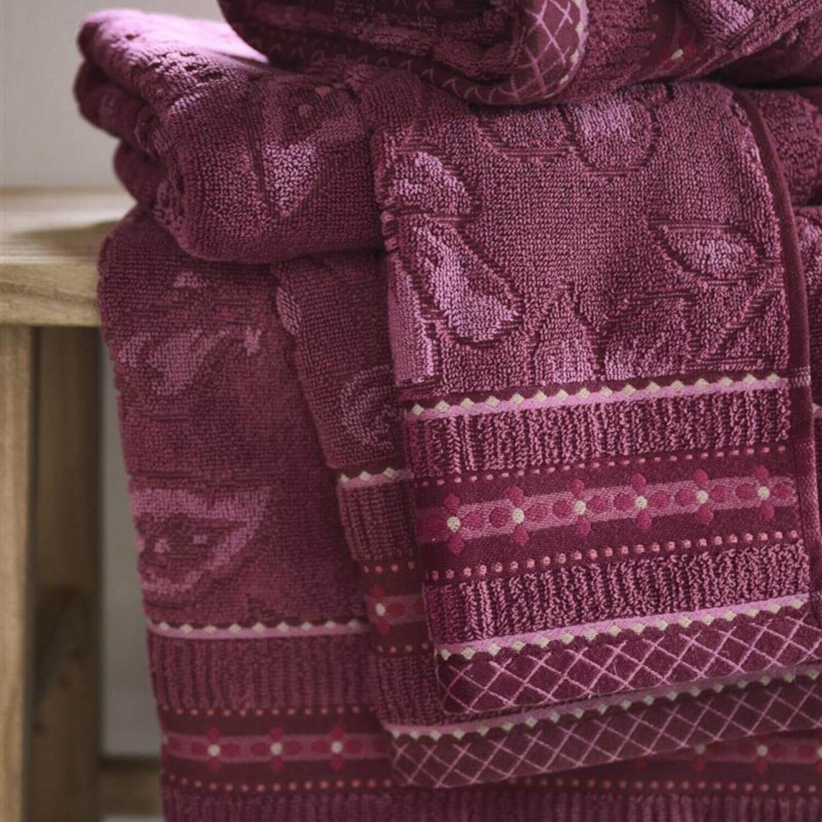Gästehandtuch "Jasmin Jacquard" - 16x22 cm (Dark Pink)