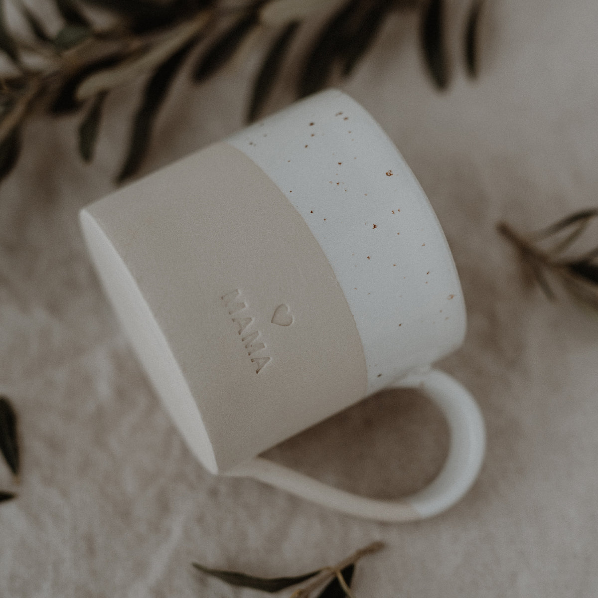 Große Tasse "Mama" - 450 ml (Natur)