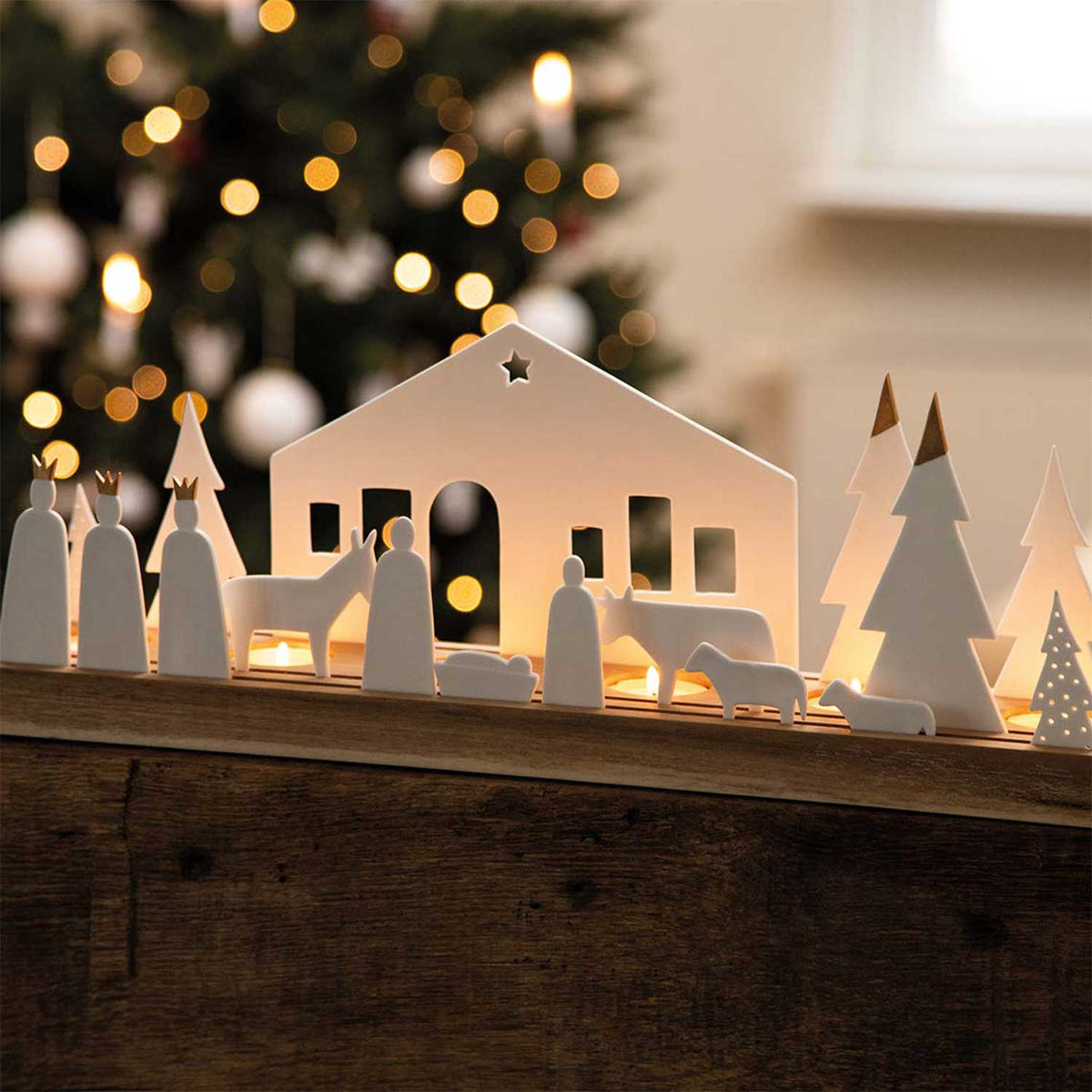 Lichtobjekt Krippe "LIVING - Xmas" (Weiß/Braun)