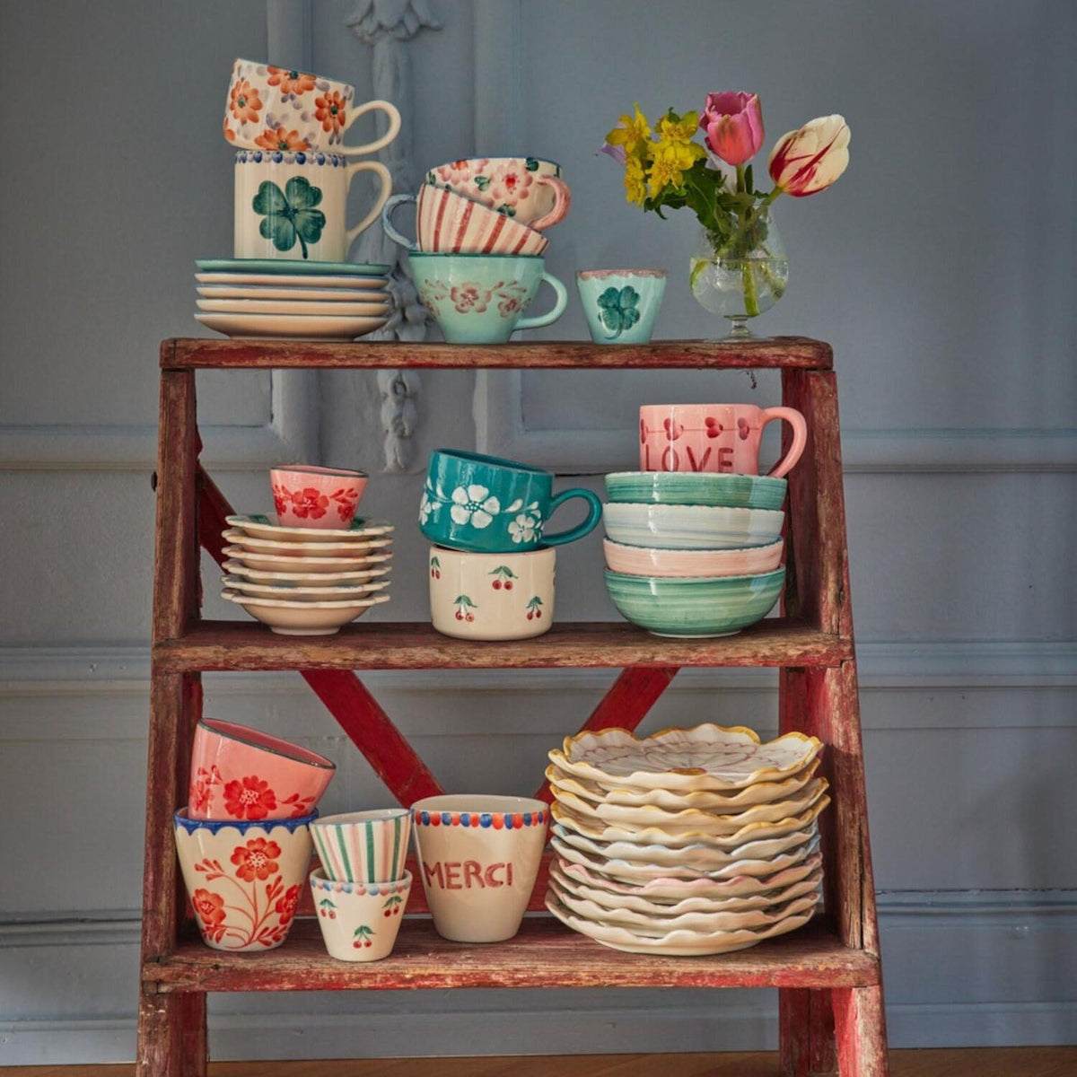 Keramik Tasse oval "Vintage Flower" (Bunt)