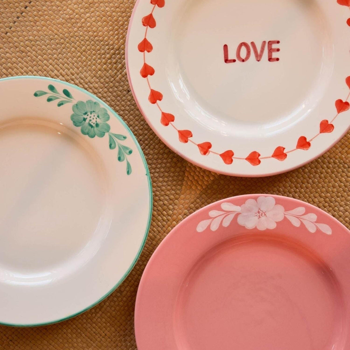 Essteller aus Keramik "Love" - 26 cm (Weiß/Rot)