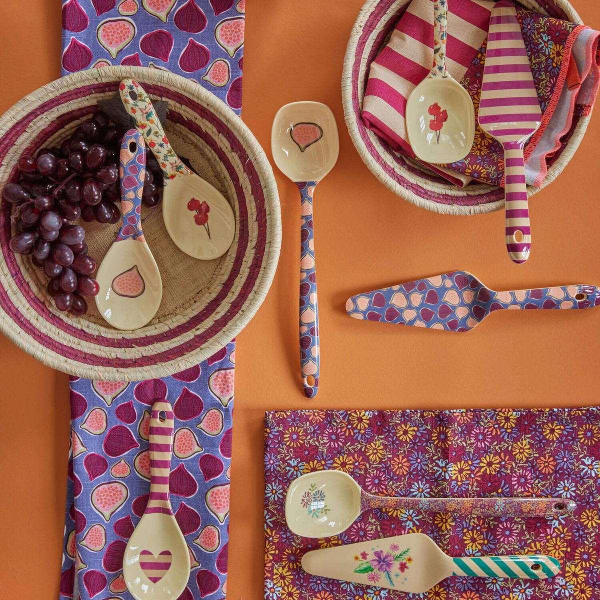 Brotkorb rund "Raffia - Stripes" im 2er-Set - S & M (Aubergine)