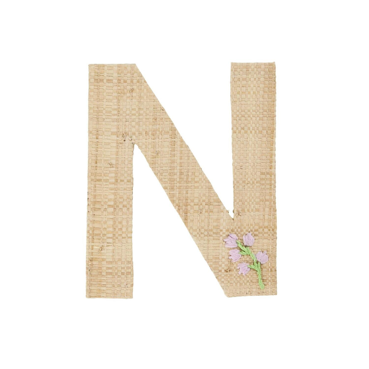 Buchstaben-Sticker aus Bast: N in Naturton mit kleinen Blüten