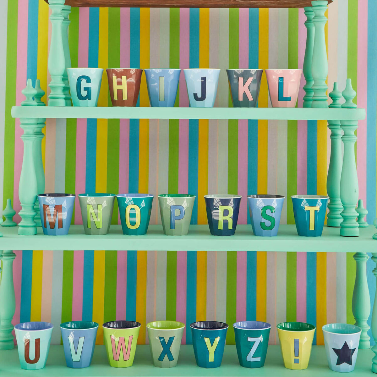 Melamin Becher "Buchstabe Y" - Medium (Smaragdgrün)