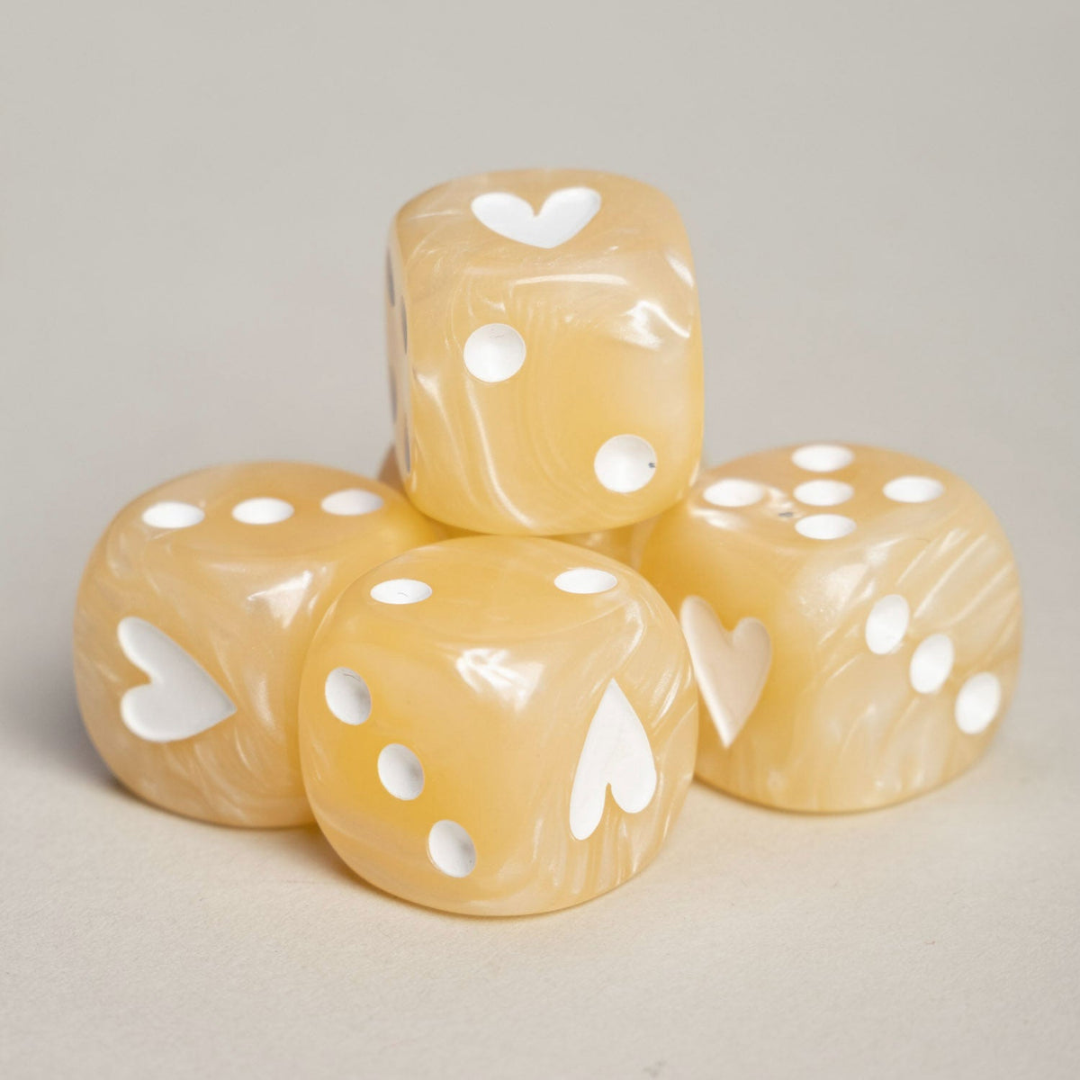 Kniffel-Set aus Würfel, Kugelschreiber & Block (Creme)